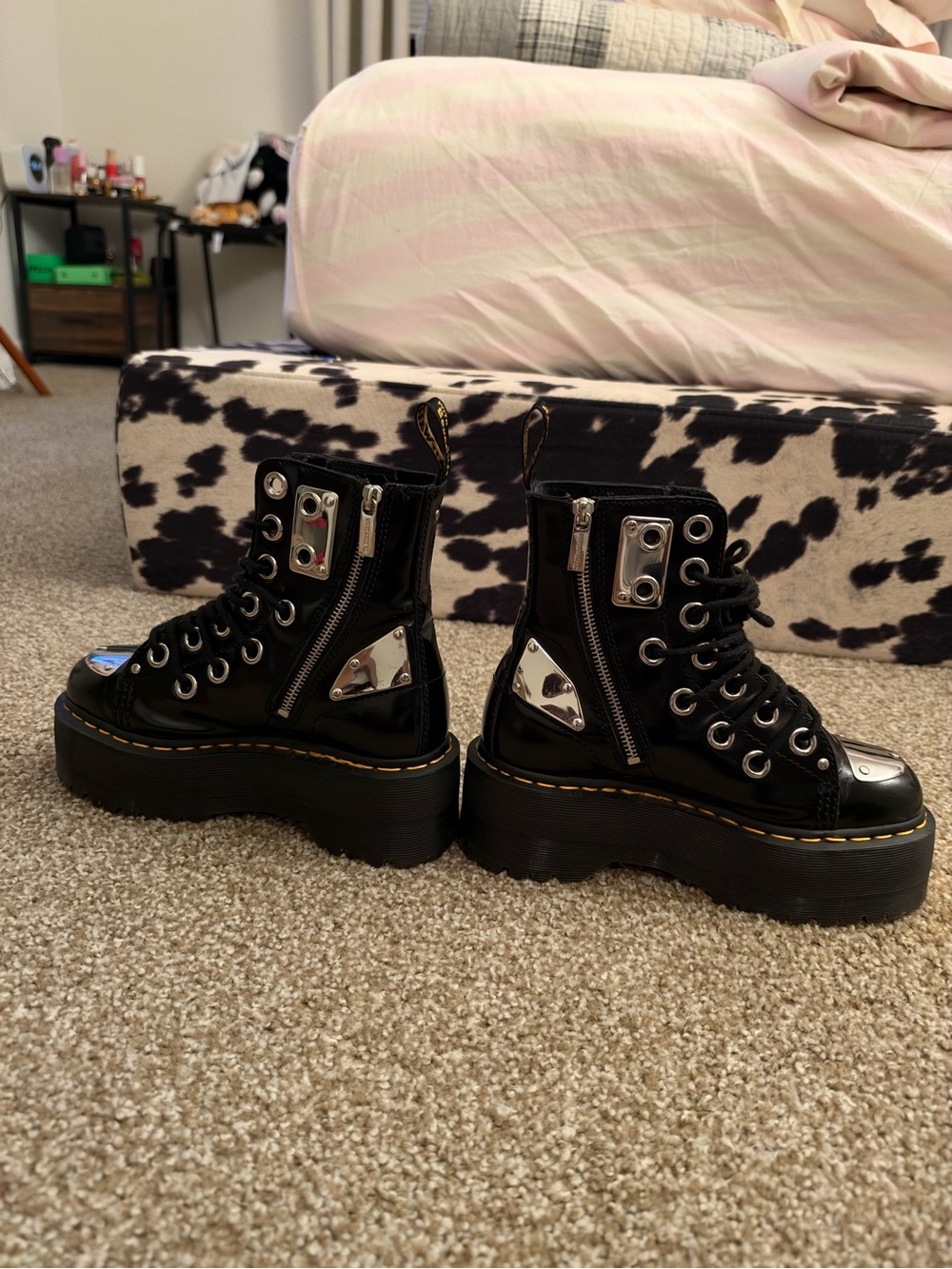 Dr. Martens Black Patent Leather Platform Boots with Silver Toe Caps. Jaddon max - Picture 2 of 6